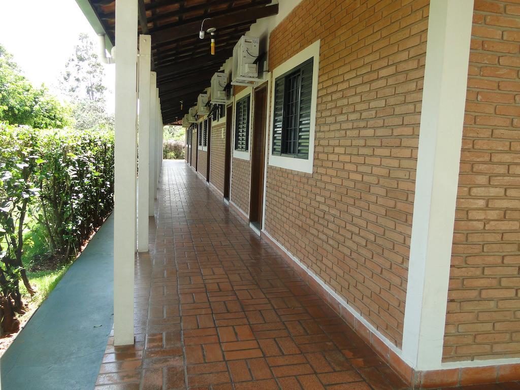 Hotel Pousada Vale Do Sol Em Pompéia المظهر الخارجي الصورة