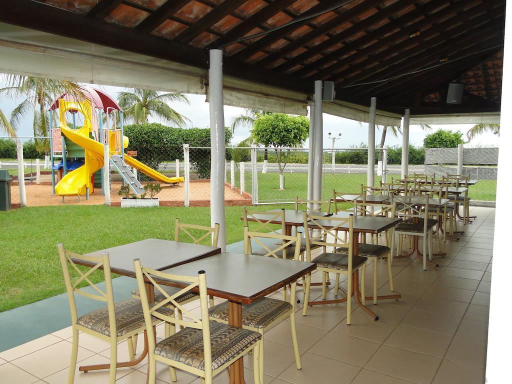 Hotel Pousada Vale Do Sol Em Pompéia المظهر الخارجي الصورة