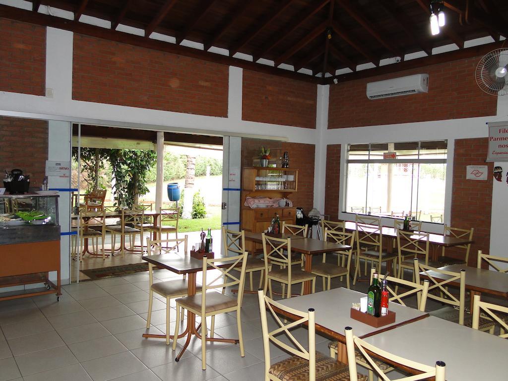 Hotel Pousada Vale Do Sol Em Pompéia المظهر الخارجي الصورة