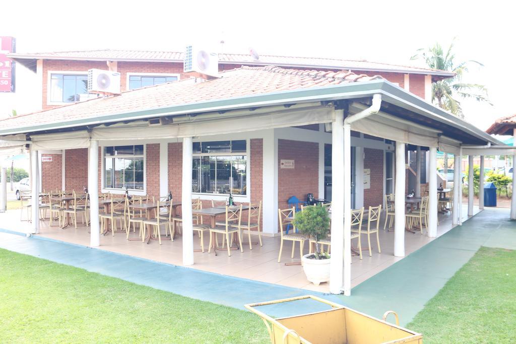 Hotel Pousada Vale Do Sol Em Pompéia المظهر الخارجي الصورة