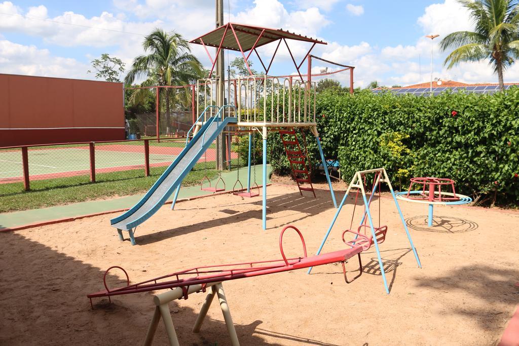 Hotel Pousada Vale Do Sol Em Pompéia المظهر الخارجي الصورة