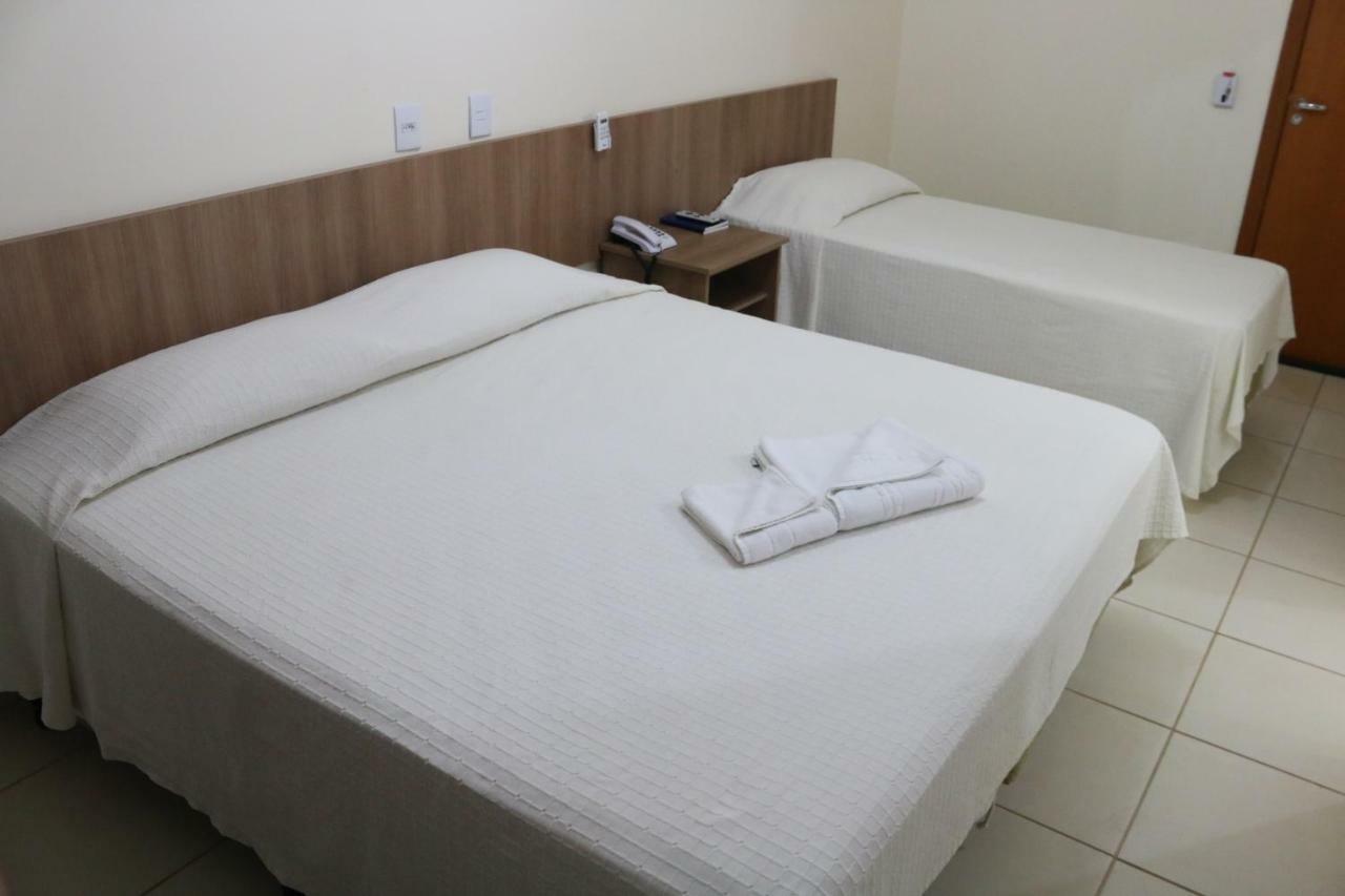 Hotel Pousada Vale Do Sol Em Pompéia المظهر الخارجي الصورة